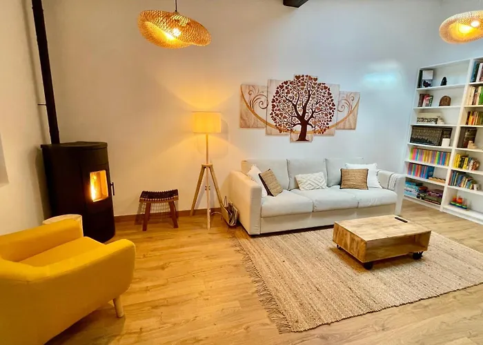 Troi Landetxea, Con Encanto En El Goierri, Gipuzkoa, Pais Vasco * Mutiloa