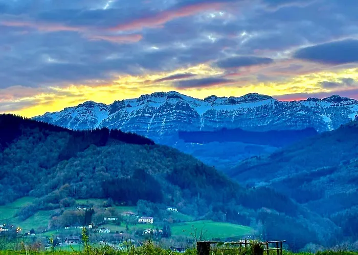 منزل ريفي Troi Landetxea, Con Encanto En El Goierri, Gipuzkoa, Pais Vasco Mutiloa